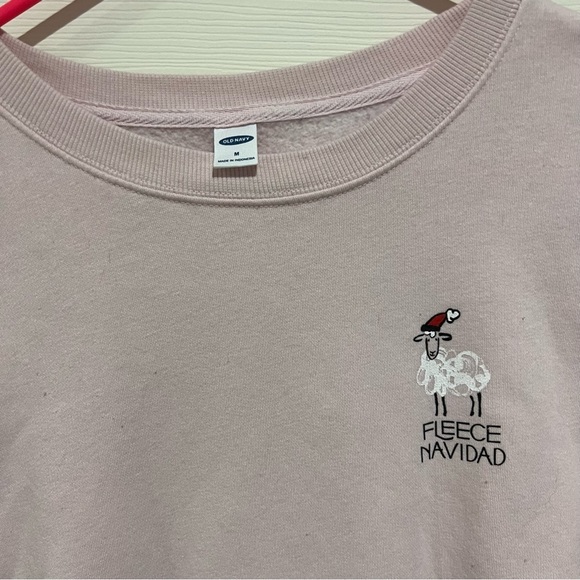 Old Navy Fleece Navidad Holiday Christmas Crewneck Sweatshirt - Picture 2 of 2